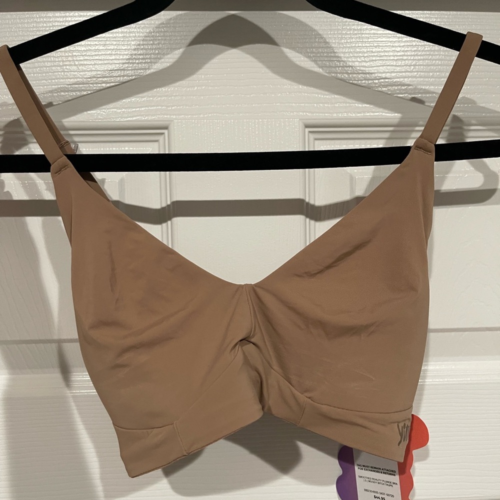 NWT smoothed reality plunge bra in taupe by YITTY/Fabletics